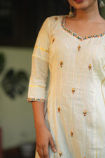 White Kasavu With Floral Embroidery image 2